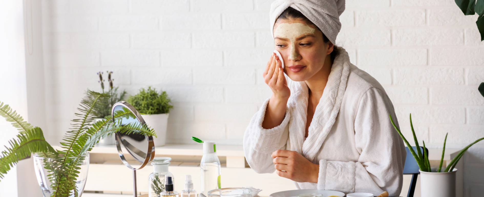 Cuál es la famosa rutina coreana de 10 pasos para el cuidado de la piel?