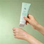 Green Plum Refreshing Cleanser 100ml